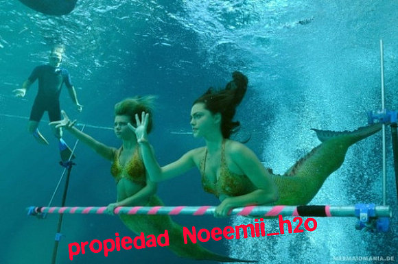 Bella y Cleo en el rodaje del primer capitulo