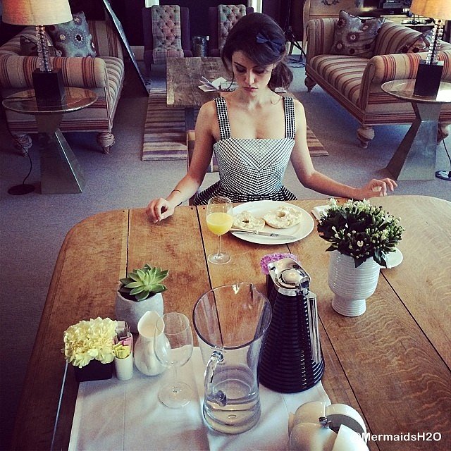Phoebe Tonkin bts photoshoot Maniac Magazine 2014