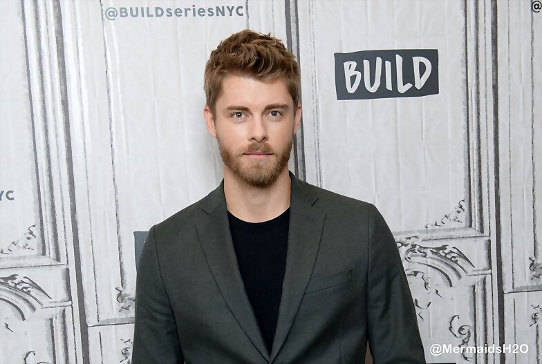 Luke Mitchell - AOL Build Series New York | 2017