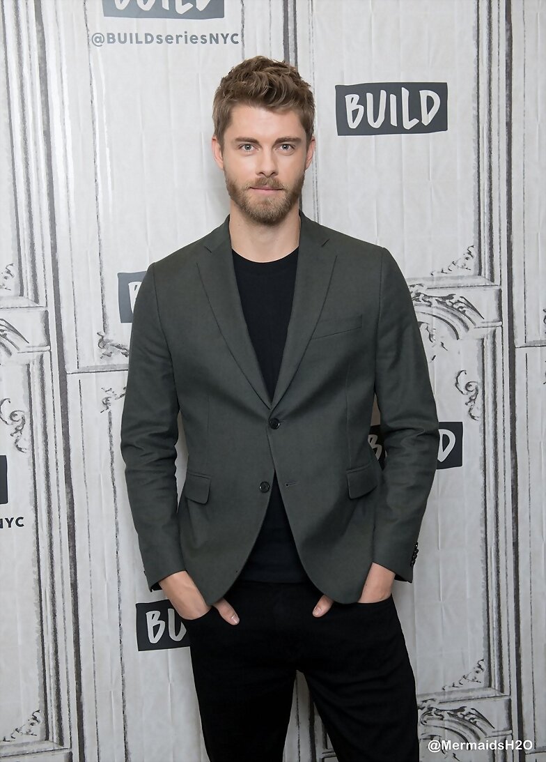 Luke Mitchell - AOL Build Series New York | 2017