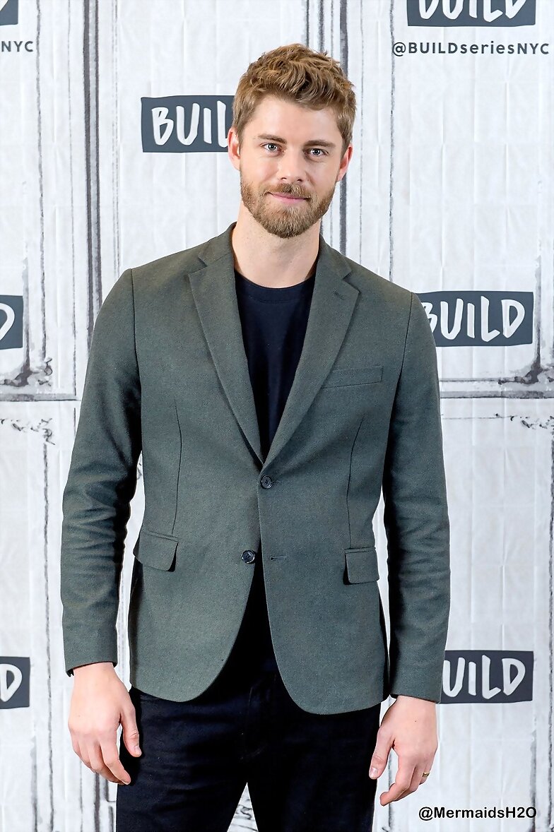 Luke Mitchell - AOL Build Series New York | 2017