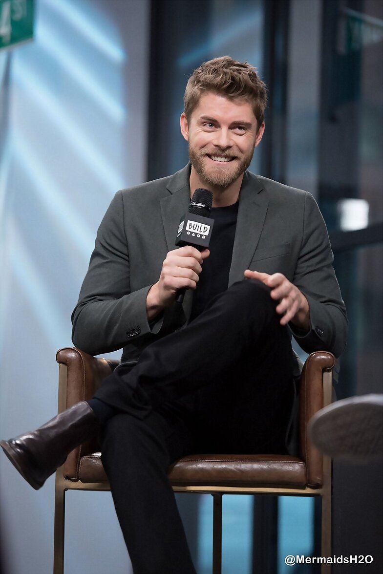 Luke Mitchell - AOL Build Series New York | 2017