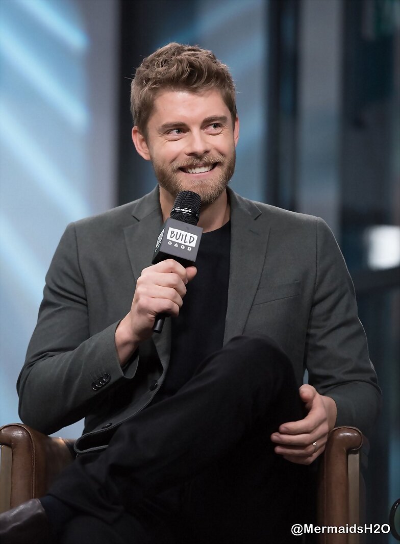 Luke Mitchell - AOL Build Series New York | 2017