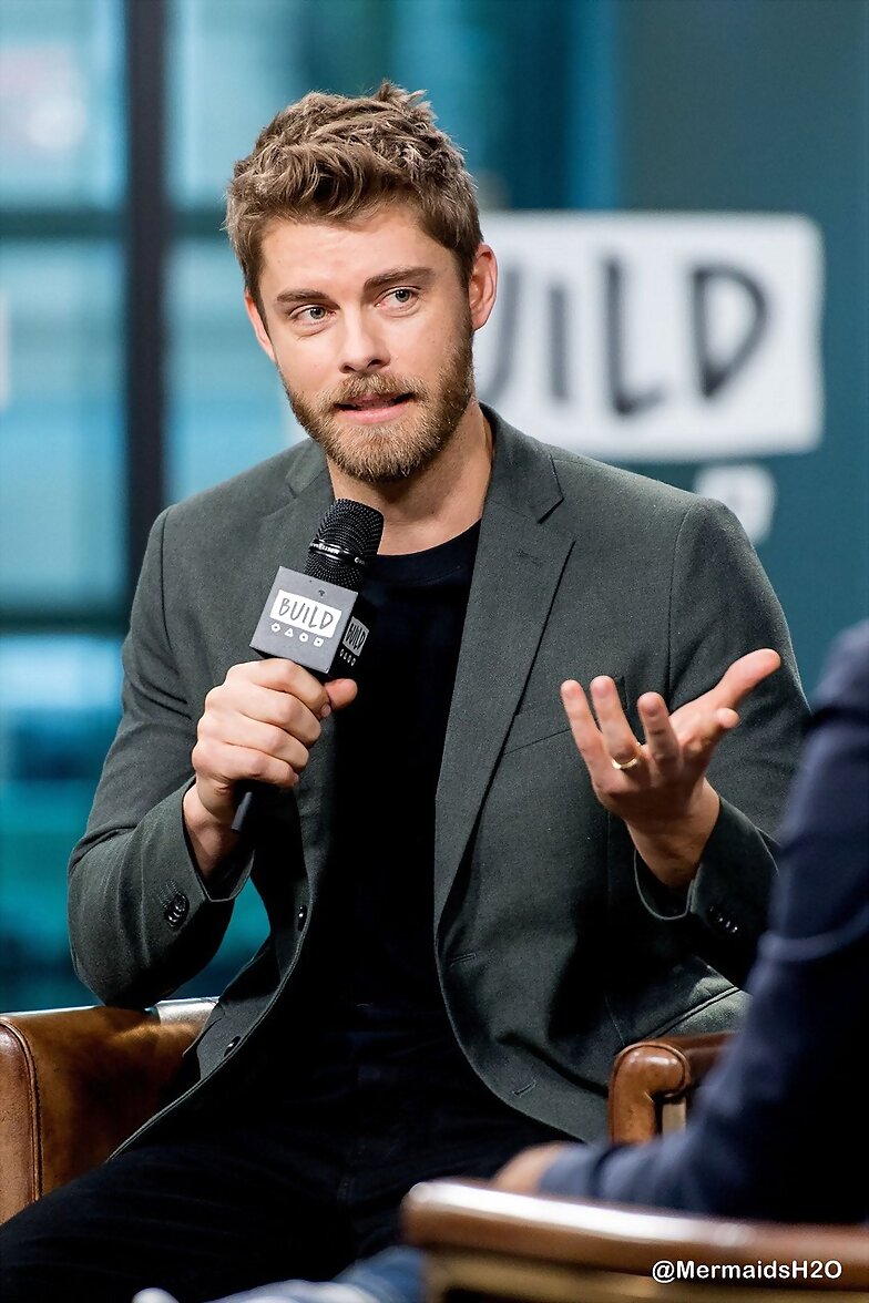 Luke Mitchell - AOL Build Series New York | 2017
