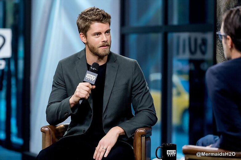 Luke Mitchell - AOL Build Series New York | 2017