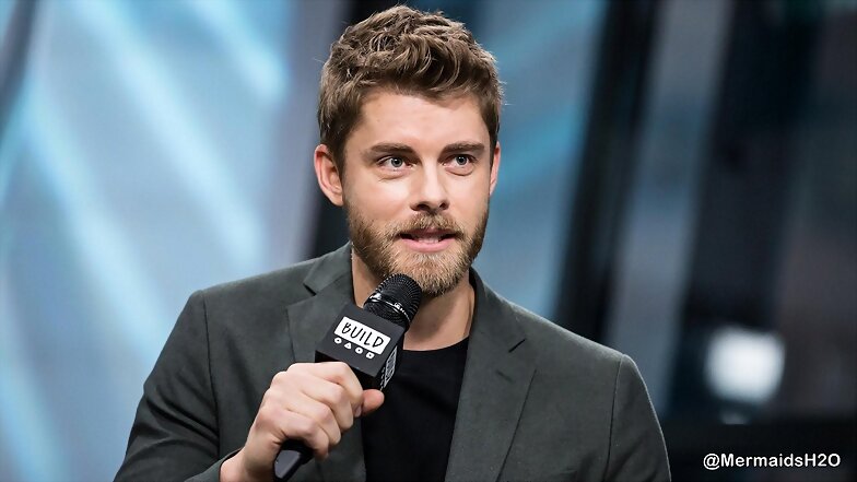 Luke Mitchell - AOL Build Series New York | 2017