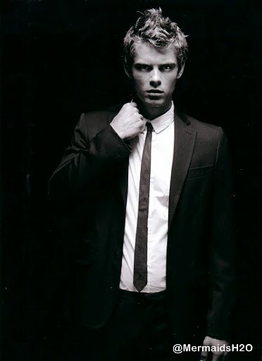 Luke Mitchell photoshoot 2009