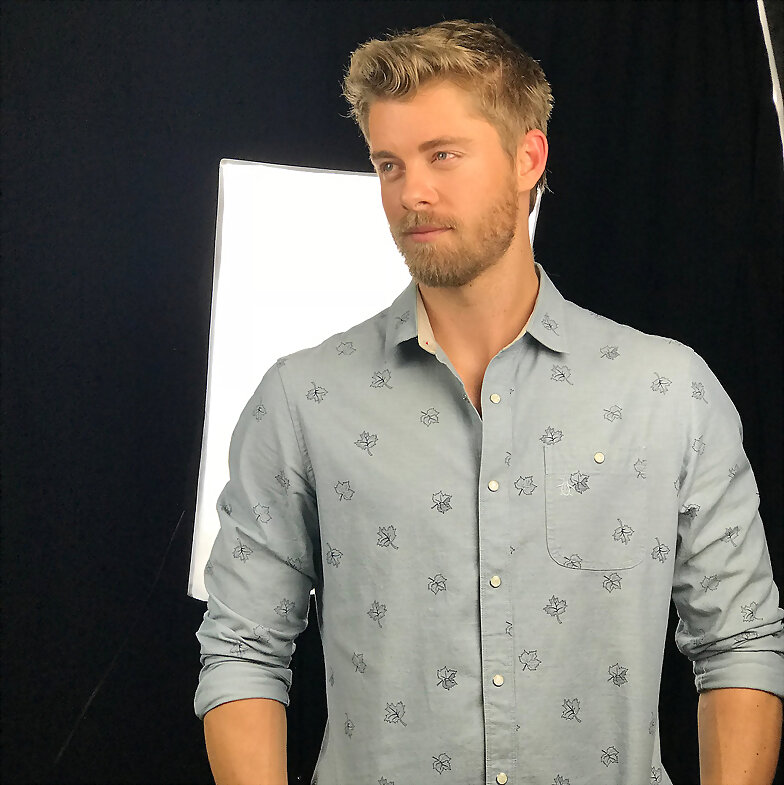 Luke Mitchell en Buzzfeed 2017