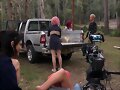 Phoebe Tonkin dirigiendo su primer film Furlough