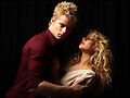 Luke Mitchell photoshoot con Samara Weaving