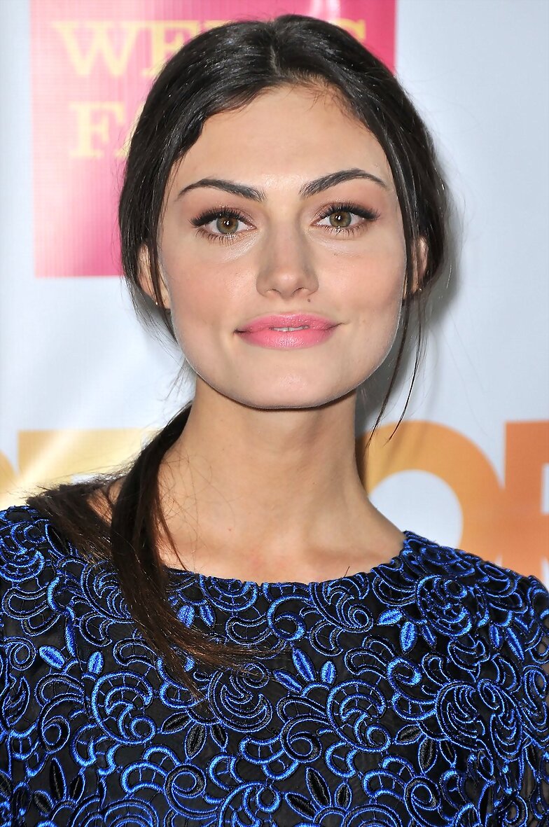 Phoebe Tonkin - TrevorLIVE LA, Dec 7, 2014