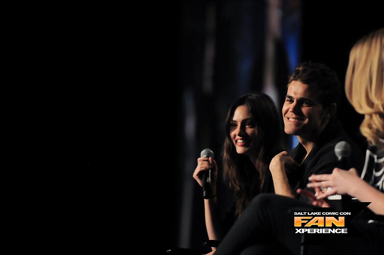 Phoebe Tonkin - Salt Lake Comic Con Fan Xperience
