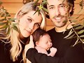 Claire Holt &amp; Andrew Joblon con su hijo James