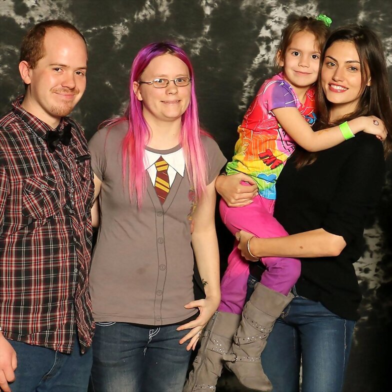 Phoebe Tonkin - Salt Lake Comic Con Fan Xperience
