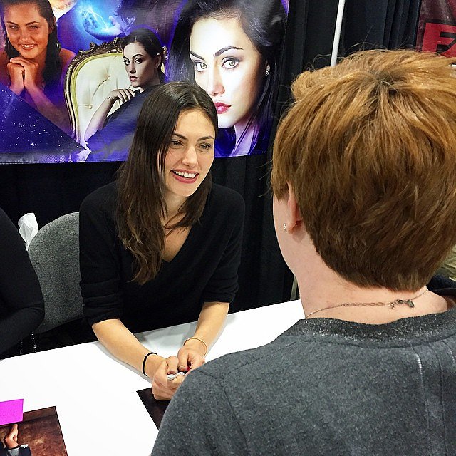 Phoebe Tonkin - Salt Lake Comic Con Fan Xperience
