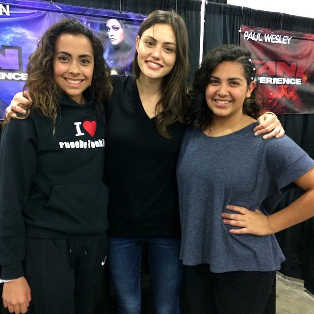 Phoebe Tonkin - Salt Lake Comic Con Fan Xperience