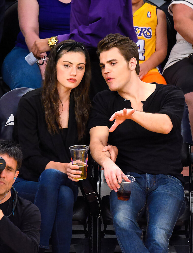 Phoebe Tonkin & Paul Wesley - LA Lakers game 2015