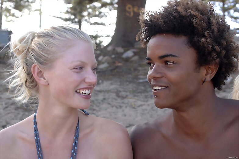 Cariba Heine en la serie Blue Water High 3