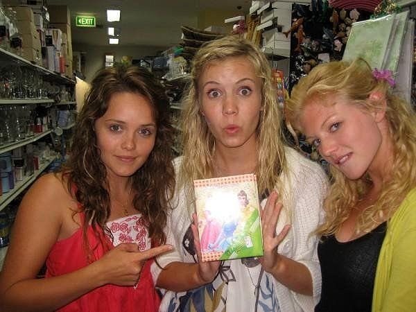 Cariba Heine en la serie Blue Water High 3