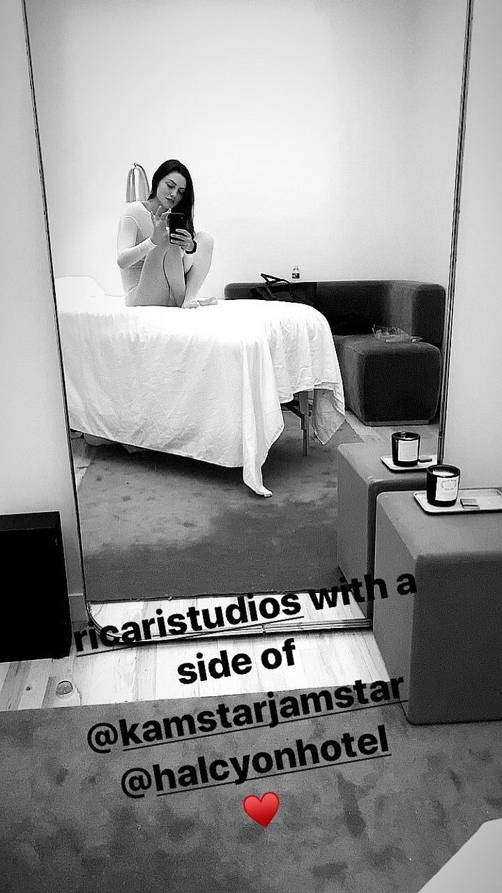 Phoebe Tonkin | Sept 2019