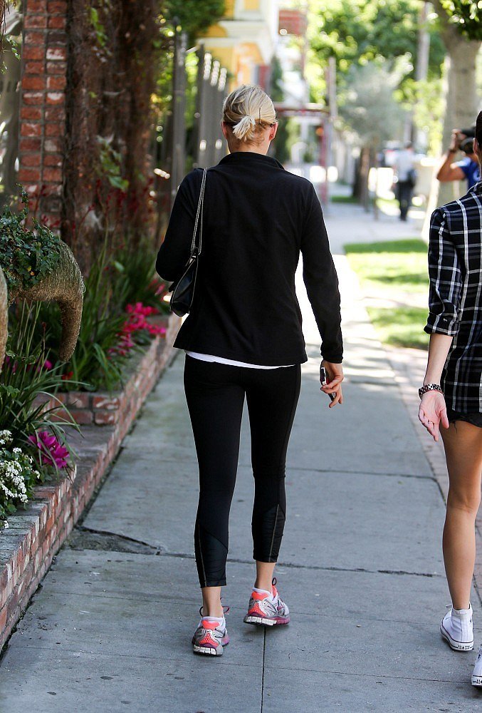 Claire Holt en West Hollywood, March 24, 2015
