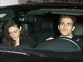 Phoebe Tonkin &amp; Paul Wesley en West Hollywood 2015