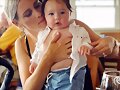 Claire Holt con su hijo James Holt Joblon | 2019