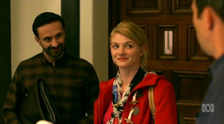 Cariba Heine en la serie Hiding (2015)