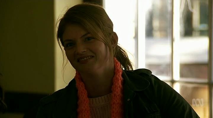 Cariba Heine en la serie Hiding (2015)