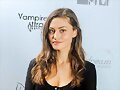 Phoebe Tonkin - Vampire Attraction con Brazil 2015