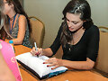 Phoebe Tonkin - Vampire Attraction con Brazil 2015