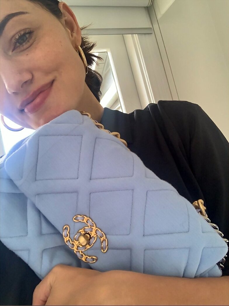 Phoebe Tonkin | November 2019