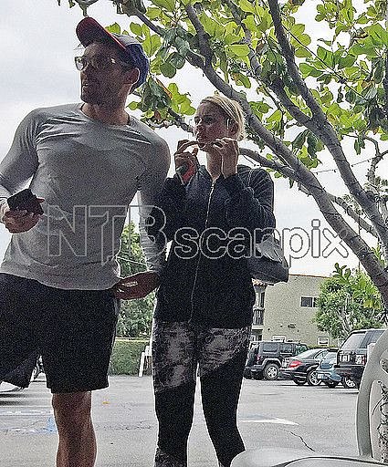 Claire Holt en West Hollywood, May 25, 2015