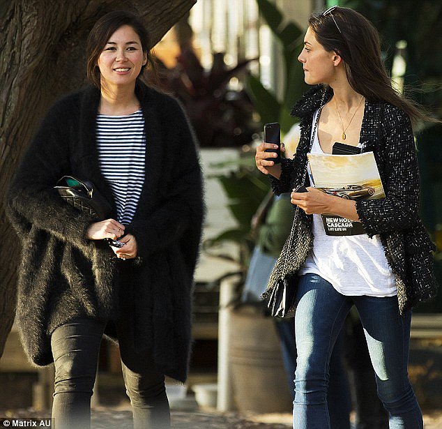 Phoebe Tonkin en Mosman, Sydney Jun 23, 2015