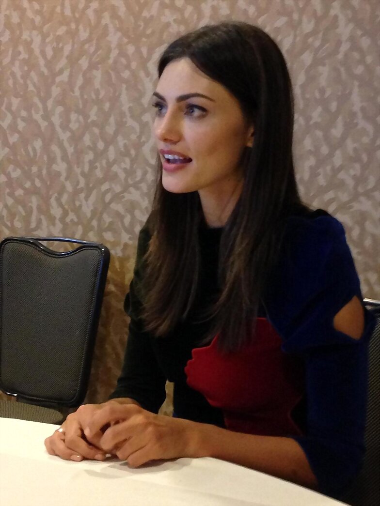Phoebe Tonkin - The Originals Comic-Con Press Line