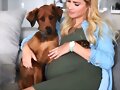 Claire Holt durante su embarazo | December 2018