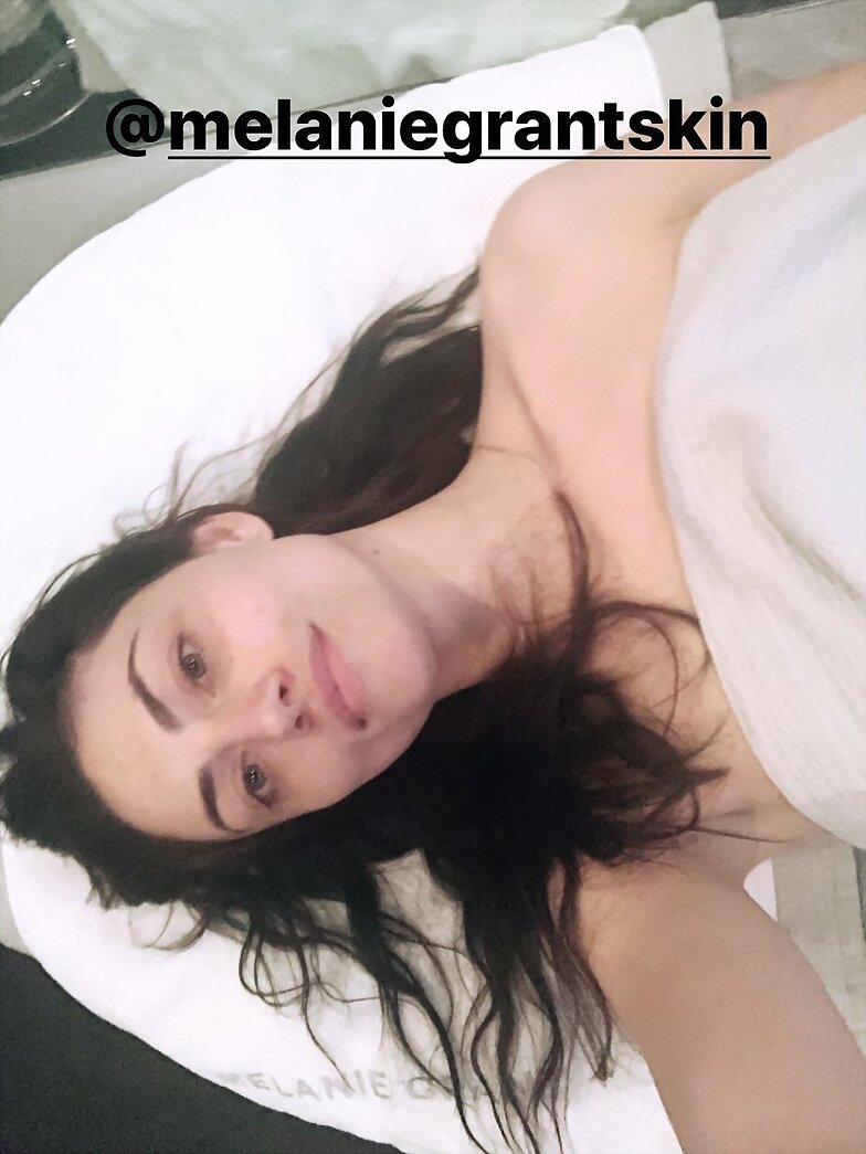 Phoebe Tonkin | Diciembre 2019