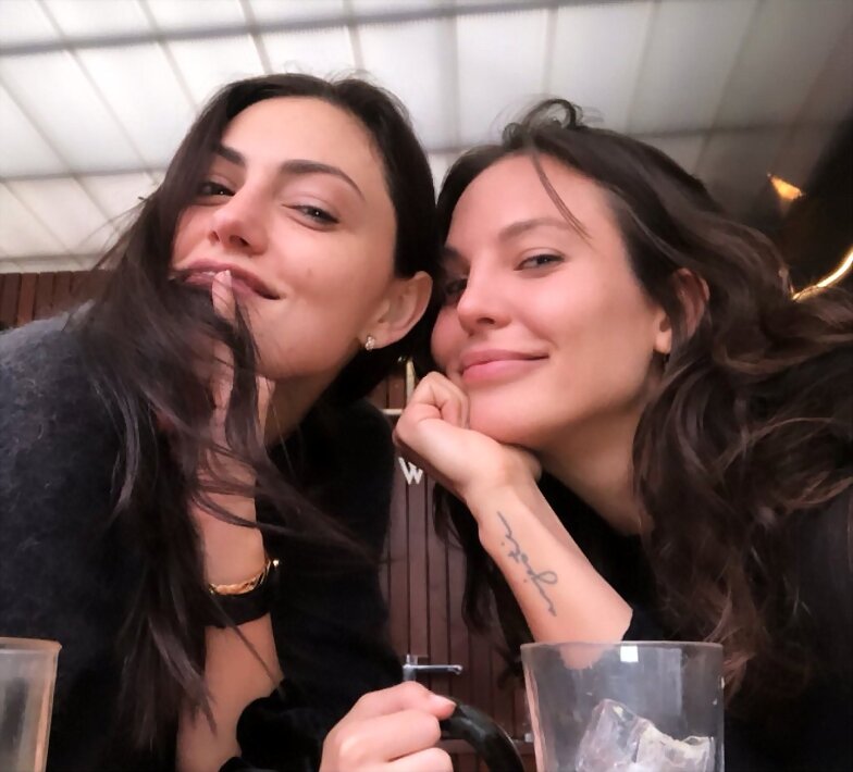 Phoebe Tonkin | Diciembre 2019