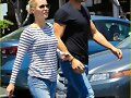 Claire Holt dejando Fred Segal con Nick Hounslow