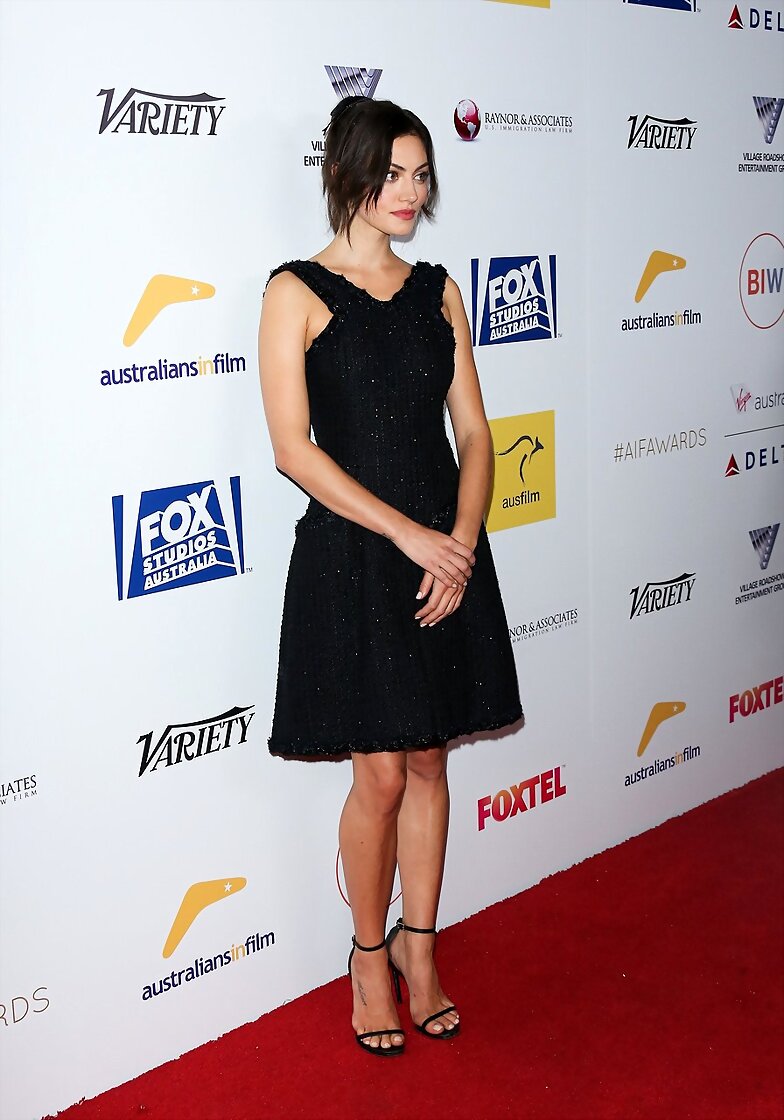 Phoebe Tonkin -2015 4th Annual Australians In Fi..