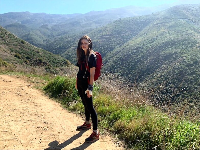 Phoebe Tonkin excursión en Ranch Malibu | Feb 2020