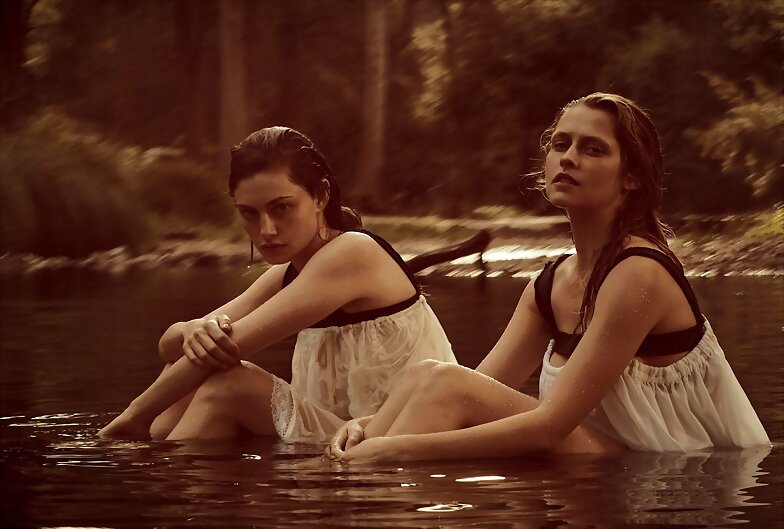 Phoebe Tonkin photoshoot Vogue Australia 2015