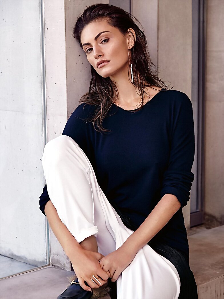 Phoebe Tonkin photoshoot Sunday Style 2015
