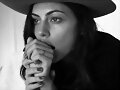 Phoebe Tonkin photoshoot R&egrave;alisation 2015