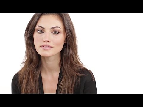 Phoebe Tonkin - Bronze Evening Makeup by Monika B