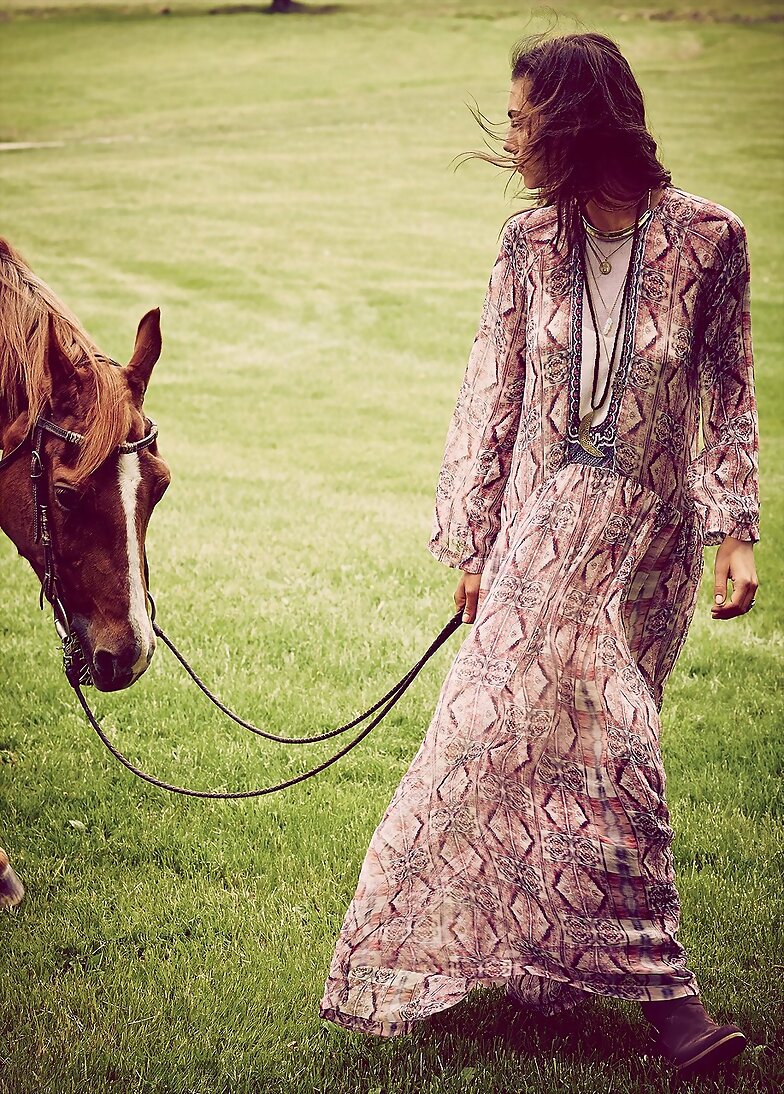 Phoebe Tonkin photoshoot Free People 2015