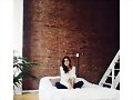 Phoebe Tonkin BTS photoshoot Free People 2015