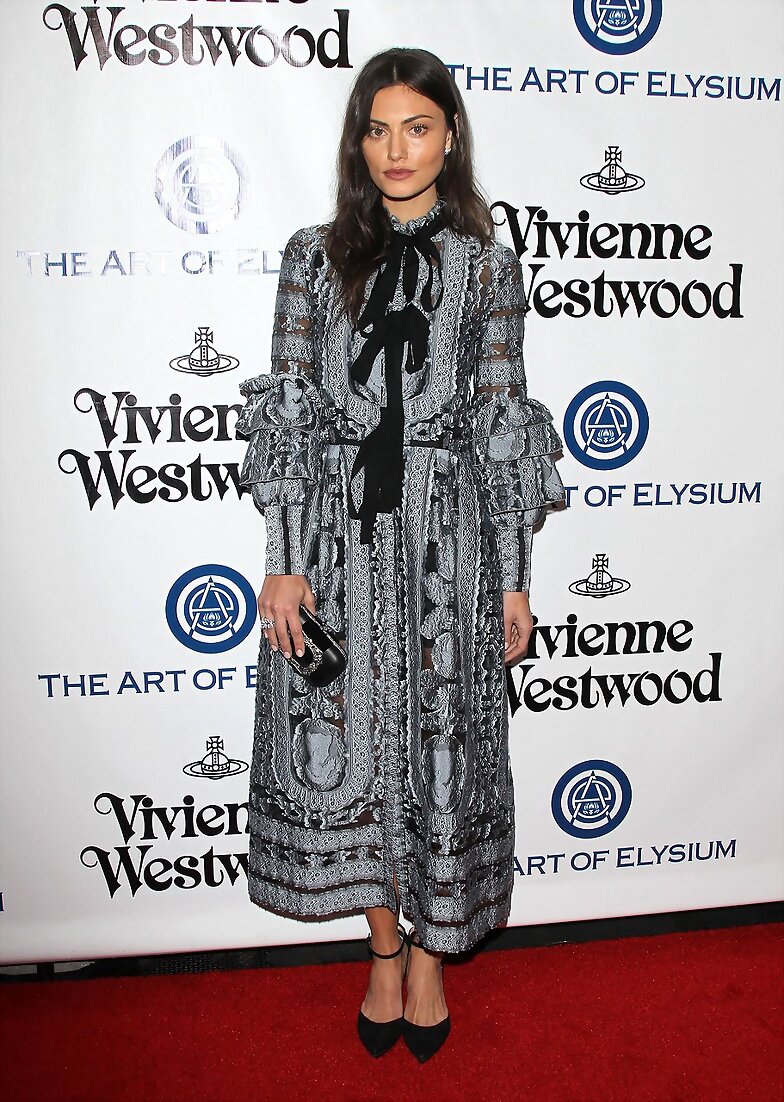 Phoebe Tonkin -2016 The Art of Elysium HEAVEN Gala