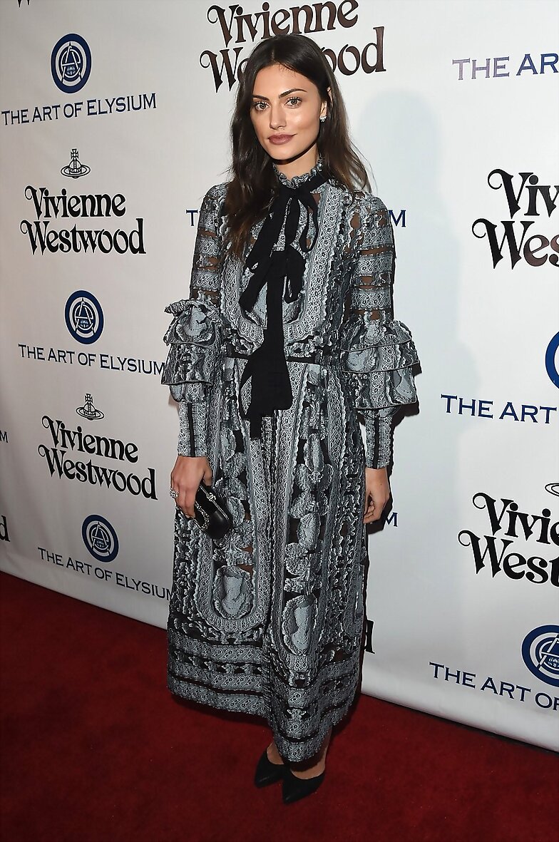 Phoebe Tonkin -2016 The Art of Elysium HEAVEN Gala