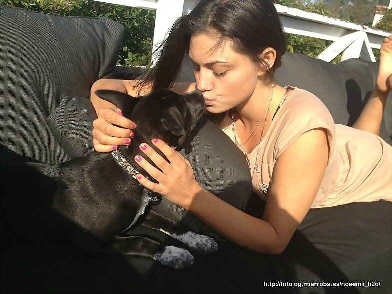 Phoebe Tonkin